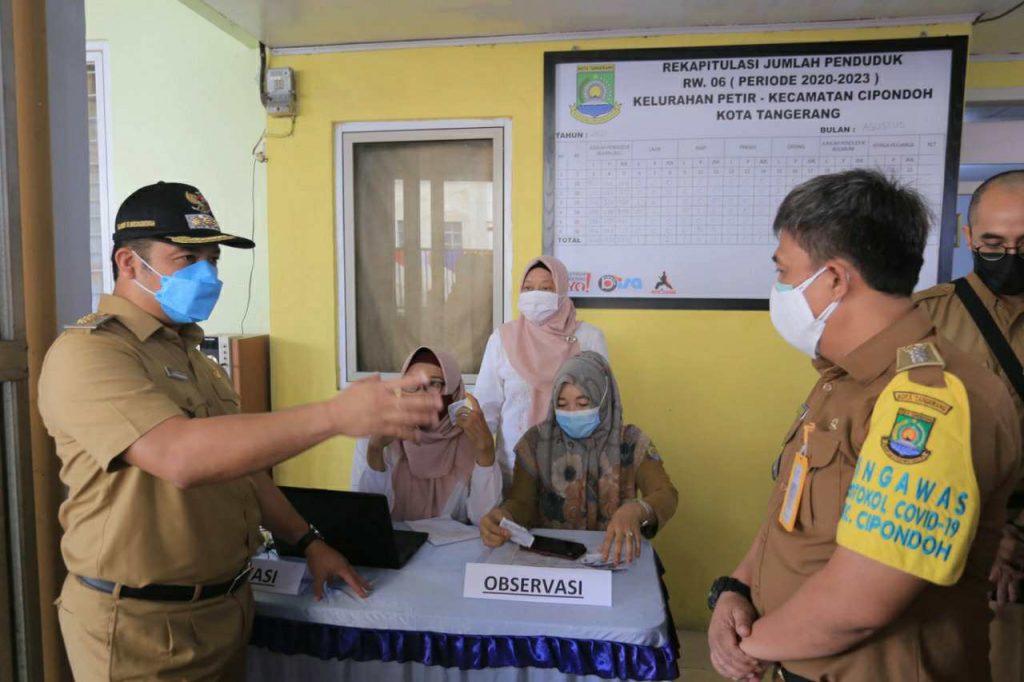 Jemput Bola, Pemkot Tangerang Kembali Lakukan Vaksinasi di Lingkungan RW