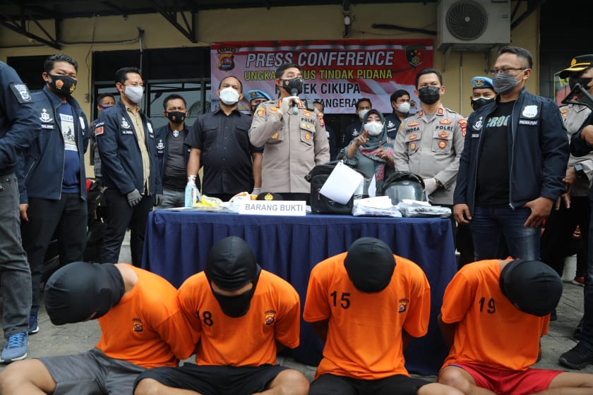 Polsek Cikupa Bekuk 4 Orang Pelaku Curanmor Bersenpi