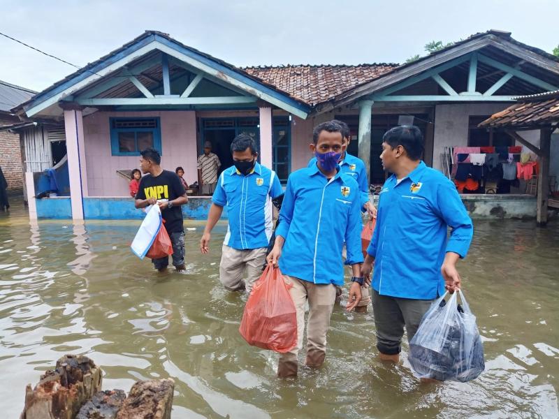 KNPI Tangerang Bantu Warga Korban Banjir di Pakuhaji