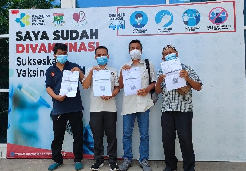 Wartawan PWI Kabupaten Tangerang Disuntik Vaksin Booster, Sangki Wahyudin: Profesi Prioritas Divaksin