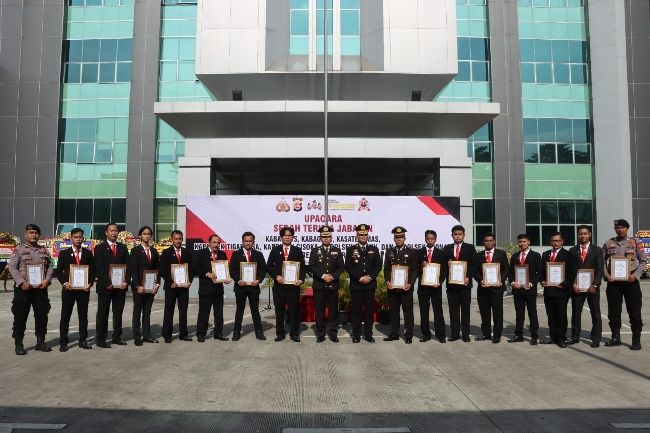 Personel Polsek Panongan Diganjar Penghargaan: Ungkap 3 Kasus Pencurian dengan Kekerasan