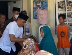 LSM Geram Banten Indonesia DPC Tangsel Beri Santunan dan Sembako Kepada Anak Yatim