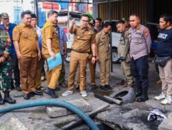 Tinjau Genangan di Jalan Raya Ceger, Pilar: Bulan Ini Dilakukan Perbaikan Fisik