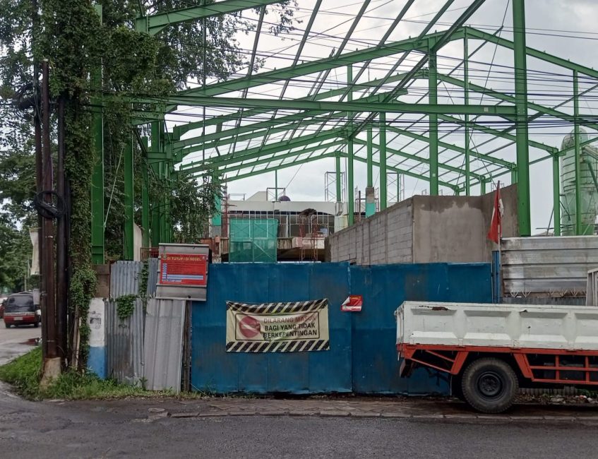 Segel di Imam Bonjol Hanyalah Pajangan, Pembangunan Tetap Gas Pol Tanpa Hambatan