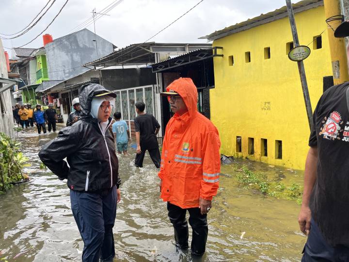 Update Banjir Kota Tangerang: Genangan di 6 Kecamatan Berangsur Turun Sabtu Siang