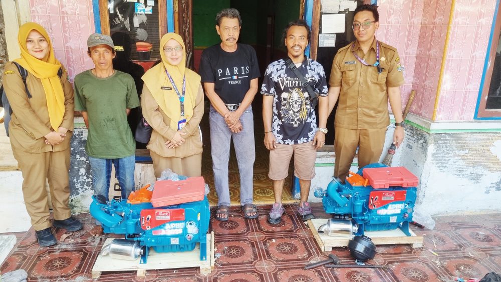 Dinas Perikanan Kabupaten Tangerang Salurkan Bantuan Mesin Kapal kepada 20 Kelompok Nelayan 