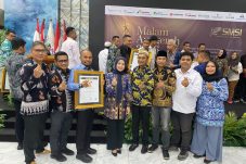 Bupati Serang Terima Anugerah SMSI 2026, Apresiasi Sinergi Pemerintah dan Insan Pers