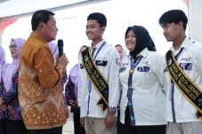 Bupati Tangerang Rilis SE ‘Ayah Wajib Hadir’ di Harganas 2026