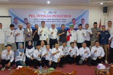 Ketua SMSI Banten Lesman Bangun Resmi Kukuhkan Pengurus Baru SMSI Kota Serang Masa Bakti 2026-2029
