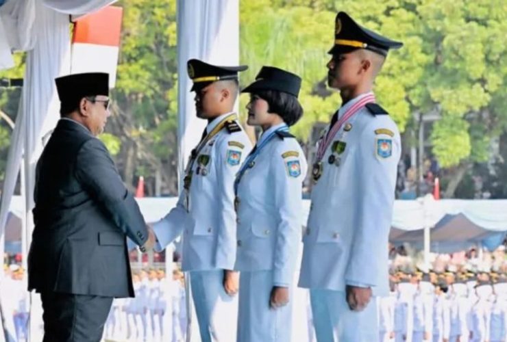Presiden Prabowo Lantik 1.204 Pamong Praja, Jaga Hati dan Dekat dengan Rakyat