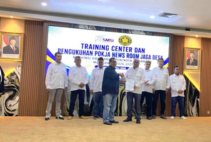 Ketua Umum SMSI Kukuhkan Pokja News Room Jaga Desa Banten, Dorong Transparansi dan Digitalisasi Desa
