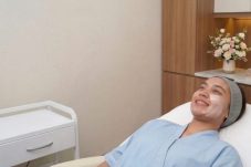 Pori-Pori Besar dan Komedo Mengganggu? Dokter RS Sari Asih Jelaskan Manfaat Smart Peel