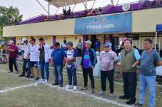 Semarakkan HUT ke-81 RI, Camat Teluknaga Buka PORCAM Sepak Bola 2026