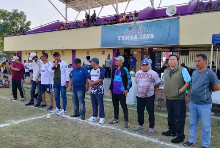Semarakkan HUT ke-81 RI, Camat Teluknaga Buka PORCAM Sepak Bola 2026