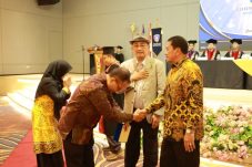 Kuliahkan 1.170 Mahasiswa dan Guru Gratis, Bupati Tangerang Ajak UNDHI Kolaborasi Beasiswa