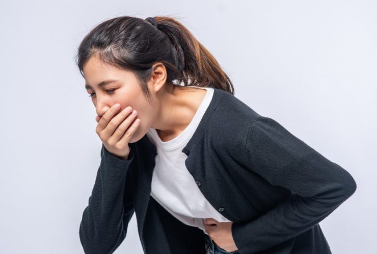 Keracunan Makanan? Berikut Panduan Penanganan dan Pencegahannya dari Dokter RS Sari Asih Bintaro